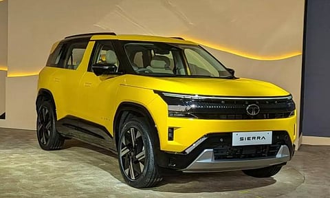 ரூ. 11.49 லட்சம் தான்... மாஸ் comeback கொடுத்த டாடா சியரா..!