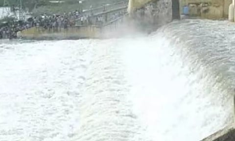 செம்பரம்பாக்கம் ஏரியில் இருந்து உபரி நீர் திறப்பு மேலும் அதிகரிப்பு