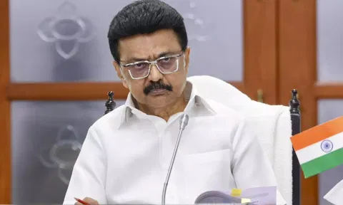 "டிட்வா" புயலால் பாதிப்புக்குள்ளாகி இருக்கும் டெல்டா உழவர்களை காப்போம்- மு.க.ஸ்டாலின்