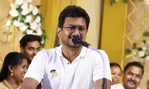 காதல் திருமணம் செய்யுறதுதான் ரொம்ப கஷ்டம் - திருமண விழாவில் பேசிய உதயநிதி