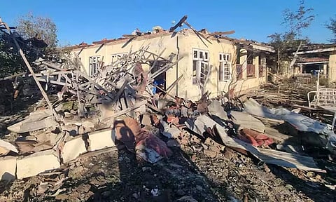 மியான்மரில் மருத்துவமனை மீது நடந்த தாக்குதல்: 34 பேர் பலி