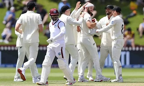 வெஸ்ட் இண்டீஸ் 128 ரன்னில் சுருண்டது: 2-வது டெஸ்டில் நியூசிலாந்து வெற்றி