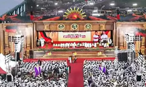 திருவண்ணாமலையில் பிரம்மாண்ட திமுக இளைஞரணி நிர்வாகிகள் சந்திப்பு நிகழ்ச்சி தொடங்கியது