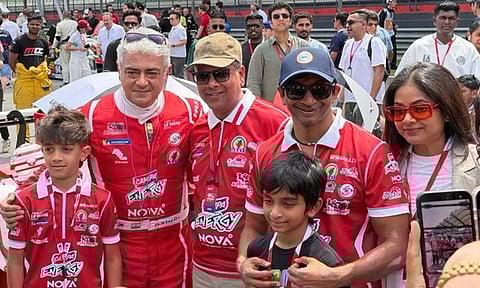 நடிகர் அஜித்துடன் முதல்வர் மு.க.ஸ்டாலினின் மருமகன் சபரீசன்