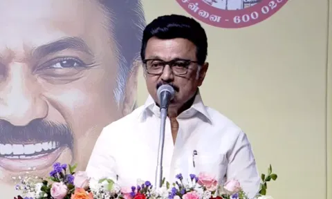"முதலமைச்சராக வருகிறேனோ இல்லையோ முதல் ஆளாக அடுத்த ஆண்டும் வருவேன்" - முத்தமிழ் பேரவை விருது விழாவில் முதலமைச்சர் ஸ்டாலின்!
