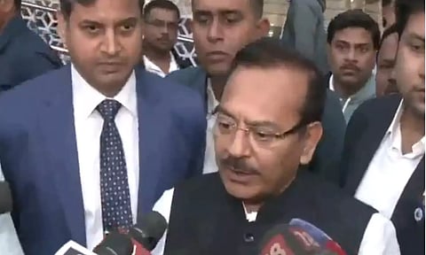 மெஸ்ஸி நிகழ்ச்சியில் குளறுபடி: மேற்குவங்காள விளையாட்டுத்துறை மந்திரி ராஜினாமா