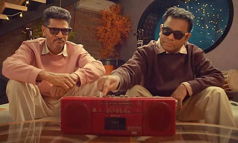 இறங்கி அடிக்க வேணா ஏத்தி அடிப்போம்... மூன்வாக் படத்தின் மினி கேசட் வீடியோ வெளியீடு