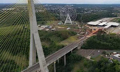 பிரேசில்-பராகுவே இணைப்பு பாலத்தை திறந்து வைத்தார் அதிபர் லூலா