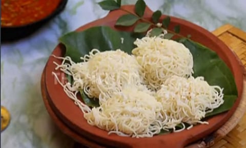 இடியாப்பம் விற்க கட்டுப்பாடு விதித்த தமிழக அரசு