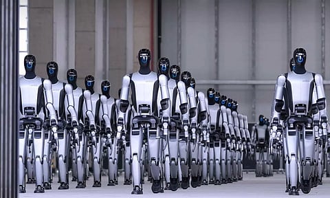 வியட்நாம் எல்லையில் ரோந்துப் பணிகளுக்கு மனித ரோபோக்களை அனுப்பும் சீனா!