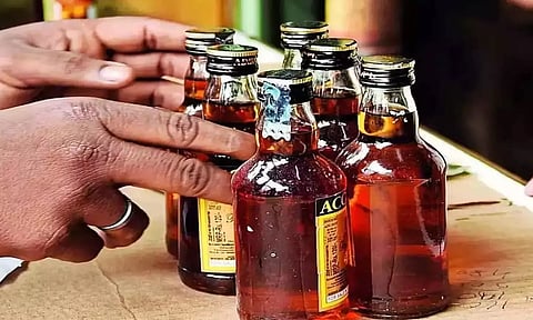 புத்தாண்டு கொண்டாட்டம் - டாஸ்மாக் கடைகளில் மதுபானங்கள் குவிப்பு