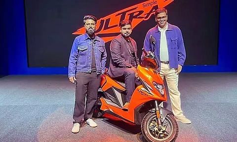 400 கிமீ ரேஞ்ச் வழங்கும் புது மாடல்... சம்பவம் செய்த சிம்பிள் எனர்ஜி..!