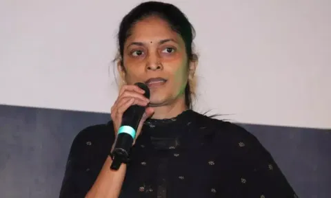 'ரவுடித்தனம், குண்டர் கலாச்சாரம்' - தனிநபர் தாக்குதல்களை தொடுக்கும் விஜய் ரசிகர்களை கடுமையாக விமர்சித்த சுதா கொங்கரா!