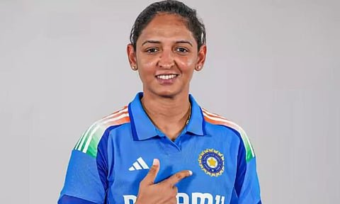 WPL வரலாற்றில் மற்றொரு சாதனை படைத்த ஹர்மன்பிரீத் கவுர்