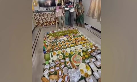 மருமகனுக்கு 290 வகையான உணவு பரிமாறி அசத்திய மாமியார்