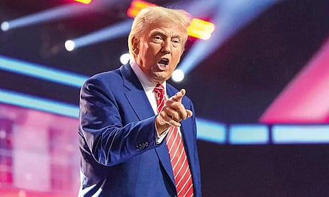 அமெரிக்க அதிபர் டிரம்ப் பயணித்த விமானத்தில் திடீர் கோளாறு