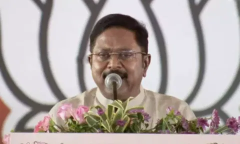 எங்களுக்குள் மோதல் இருந்தது உண்மைதான்.. ஆனால்! கூட்டம் முழுவதும் பங்காளி சண்டை குறித்து பேசிய டிடிவி