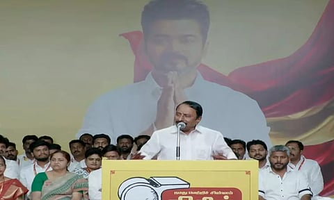 தி.மு.க.வை வீழ்த்தும் சக்திகொண்ட ஒரே தளபதி விஜய் - செங்கோட்டையன்