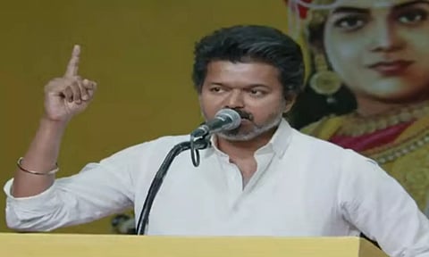ஒரு போதும் ஊழல் செய்ய மாட்டேன்... செய்யவும் விட மாட்டேன் - விஜய் திட்டவட்டம்