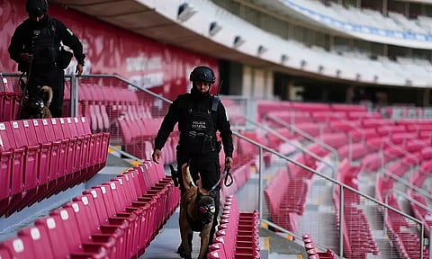 மெக்சிகோ கால்பந்து மைதானத்தில் துப்பாக்கிச்சூடு - 11 பேர் சுட்டுக் கொலை