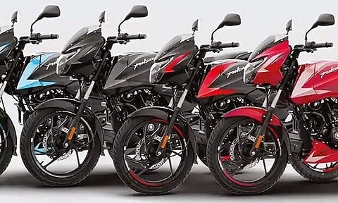 மேம்படுத்தப்பட்ட அம்சங்களுடன் அறிமுகமான பல்சர் 125