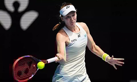 ஆஸ்திரேலிய ஓபன் டென்னிஸ்: பெகுலாவை வீழ்த்தி இறுதிப்போட்டிக்கு ரைபகினா முன்னேற்றம்