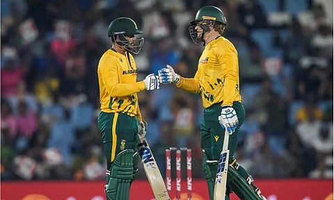 டி காக் அதிரடி சதம்: வெஸ்ட் இண்டீஸ் உடனான டி20 தொடரை கைப்பற்றியது தென் ஆப்பிரிக்கா