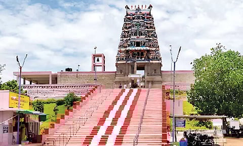கோவில் ராஜகோபுரம்