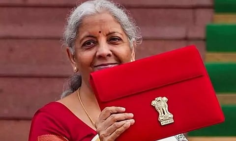 முக்கியத்துவம் வாய்ந்த மத்திய பட்ஜெட்... நிர்மலா சீதாராமன் புதிய சாதனை