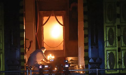 வடலூர் சத்திய ஞான சபையில் தைப்பூச ஜோதி தரிசன விழா- லட்சக்கணக்கான பக்தர்கள் பங்கேற்பு