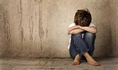 பராமரிப்பு என்ற போர்வையில் சிறுவர்களுக்கு பாலியல் தொல்லை கொடுத்த பாதிரியார்