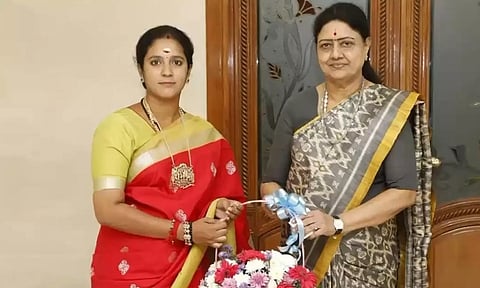 சசிகலாவை சந்தித்த அ.ம.மு.க நிர்வாகி கட்சியில் இருந்து நீக்கம்