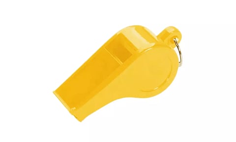 சேப்பாக்கம் மைதானத்திற்குள் விசில் எடுத்துச் செல்ல போலீஸ் தடை!