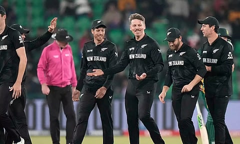 டி20 உலகக் கோப்பை: நியூசிலாந்து அணி சீனியர் வீரர் விலகல்