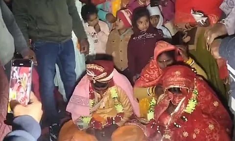 படித்து அரசு வேலையில் இருக்கும் மாப்பிள்ளைகளுக்கு தட்டுப்பாடு - பீகாரில் ஆண்களை கடத்தி கட்டாய திருமணம்!