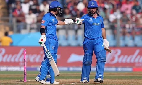 டி20 உலகக் கோப்பை 2026: நேபாள அணியை 10 விக்கெட் வித்தியாசத்தில் வீழ்த்தியது இத்தாலி