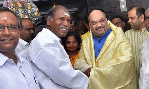 மத்திய அமைச்சர் அமித் ஷாவுடன் புதுச்சேரி முதல்வர் ரங்கசாமி தனியாக சந்தித்து  ஆலோசனை