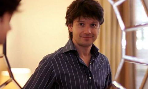 17வது மாடியில் இருந்து விழுந்து.. Fashion சாம்ராஜ்யத்தை கட்டியெழுப்பிய தொழிலதிபர் மர்ம மரணம்