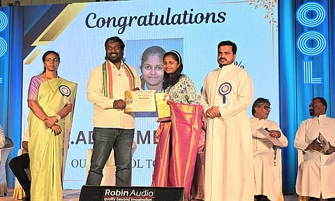 ஹோலி ஏஞ்சல்ஸ் பி.சி.வி. சர்வதேச பள்ளி ஆண்டு விழாவில் விஜய் வசந்த் எம்.பி. பங்கேற்பு: மாணவ- மாணவிகளுக்கு அறிவுரை