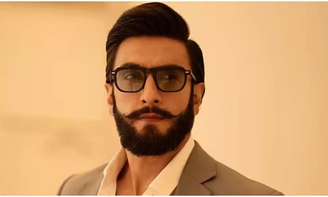 காந்தாரா சர்ச்சை - தன்மீதான வழக்கை ரத்து செய்யக்கோரி கர்நாடக உயர் நீதிமன்றத்தில் ரன்வீர் சிங் மனுத்தாக்கல்