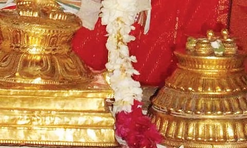 சடாரி வைப்பதன் தத்துவம்-முக்கியத்துவம்