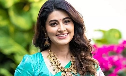 மிகப்பெரிய விபத்தில் சிக்கினேன்- சினேகா