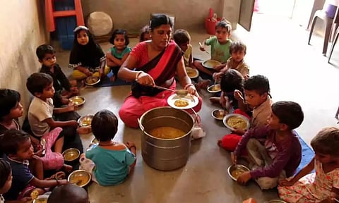 சத்துணவு, அங்கன்வாடி பணியாளர்களுக்கு ஓய்வூதியம் உயர்வு... தமிழ்நாடு அரசு அறிவிப்பு!