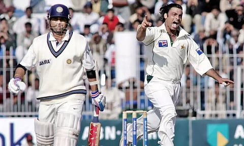 சச்சின் விக்கெட்டை வீழ்த்த ஊசி, மாத்திரைகளை எடுத்தோம்- அக்தர் ஓபன் டாக்