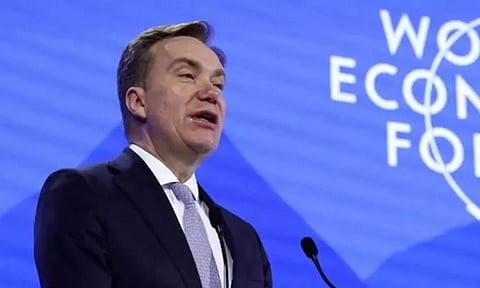 எப்ஸ்டீன் பைல்ஸ் சர்ச்சை: உலக பொருளாதார மன்றத் தலைவர் ராஜினாமா