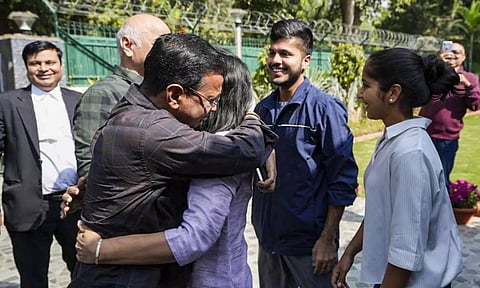 கெஜ்ரிவால் விடுதலையை எதிர்த்து டெல்லி உயர் நீதிமன்றத்தில் சிபிஐ மேல்முறையீடு!