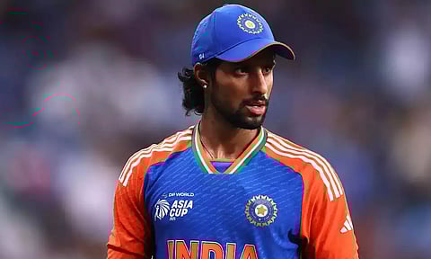 இந்திய பேட்ஸ்மேன்களை பார்த்து எதிரணி பவுலர்கள் பயப்பட வேண்டும்- திலக்