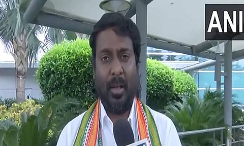 வளைகுடா வாழ் இந்தியர்களைப் பாதுகாக்க வேண்டும்: வெளியுறவுத்துறை மந்திரிக்கு விஜய் வசந்த் எம்.பி கடிதம்