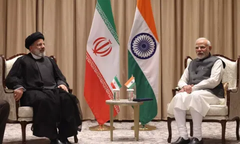 "ஈரானுக்கு எதிரான தாக்குதலை இந்தியா வன்மையாக கண்டிக்க வேண்டும்" - நெல்லை முபாரக்