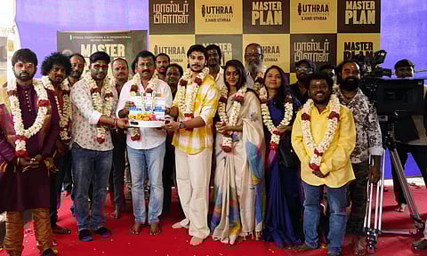 பூஜையுடன் கோலாகலமாக தொடங்கிய 'மாஸ்டர் பிளான்'